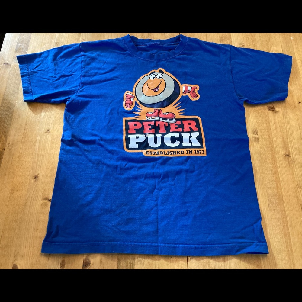 Peter Puck Boys XL Short Sleeve T-shirt